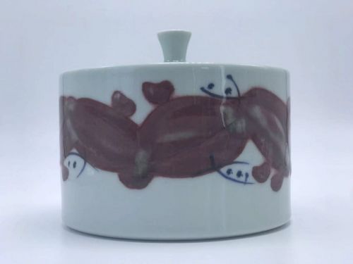TEEKUNST Teedose groß, Jingdezhen Porzellan, roter Dekor